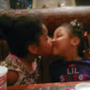 Meet your Posher, Sydney avani